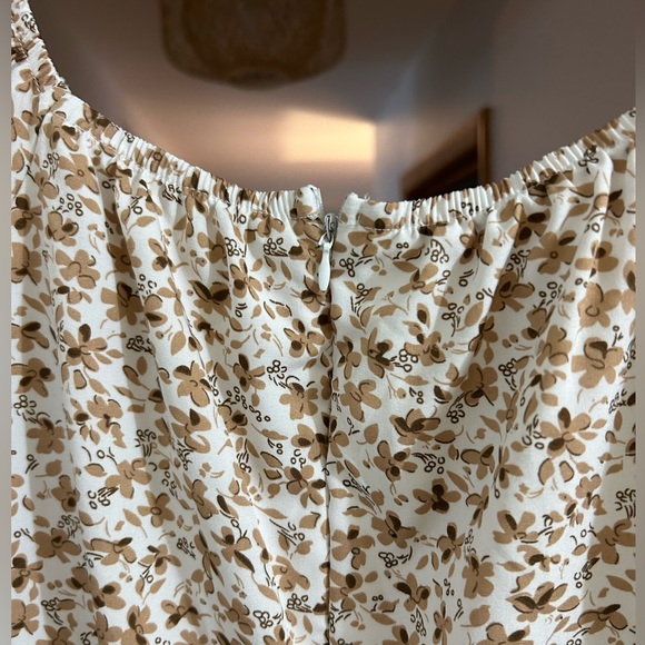 Floral Print Bodycon Dress - Picture 6 of 6